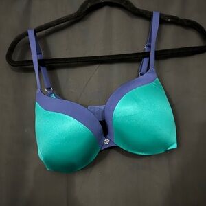 Victoria’s Secret Very Sexy Push-Up Bra